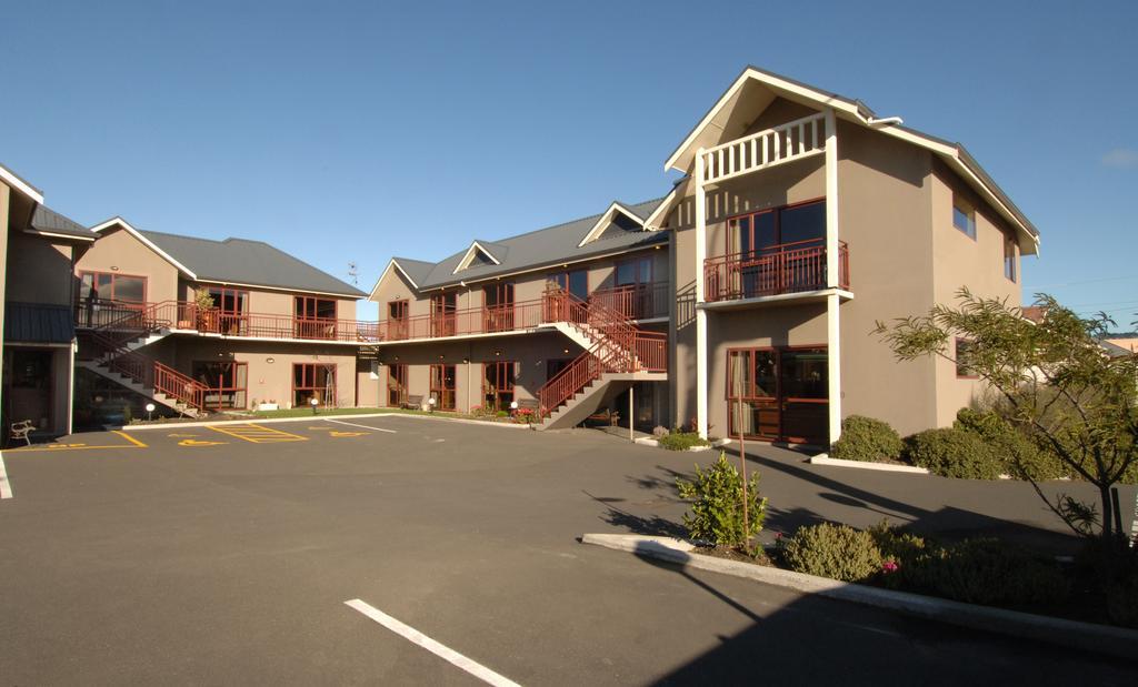 555 Motel Dunedin Exterior photo