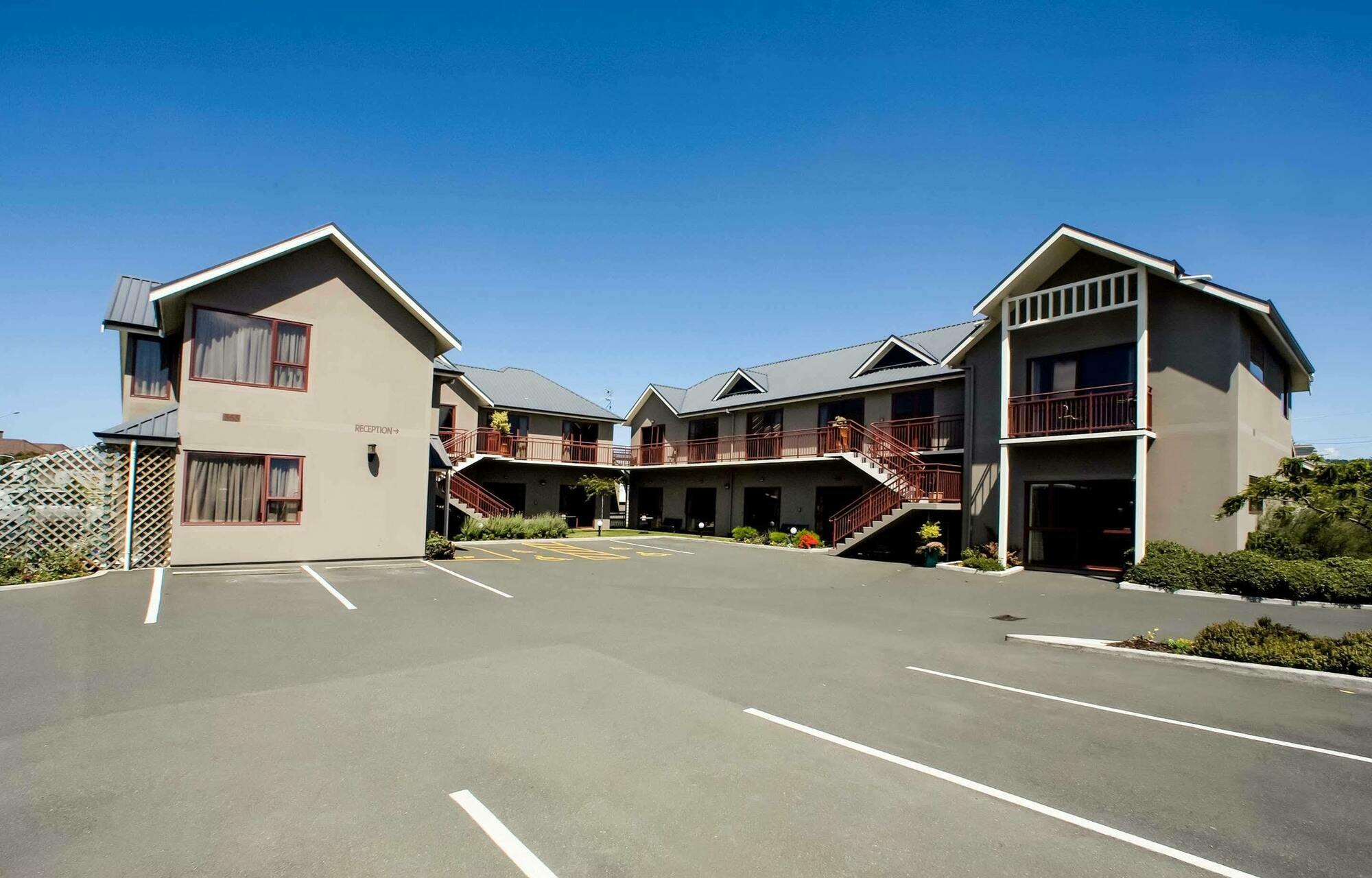 555 Motel Dunedin Exterior photo